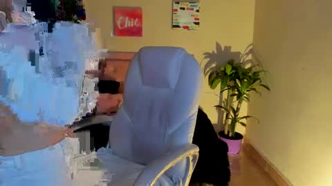 Snapshot of sarah_ramirez777 chatting on 02.20.25 Sarah Ramirez online show from 02.20.25