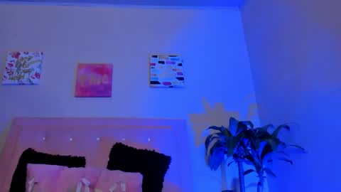 Snapshot of sarah_ramirez777 chatting on 02.22.25 Sarah Ramirez online show from 02.22.25