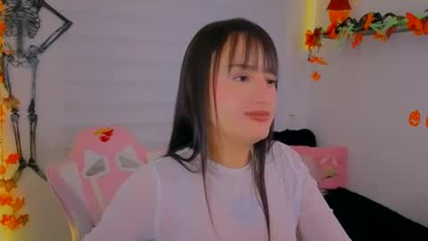 Sarah Ramirez online show from 10.18.25