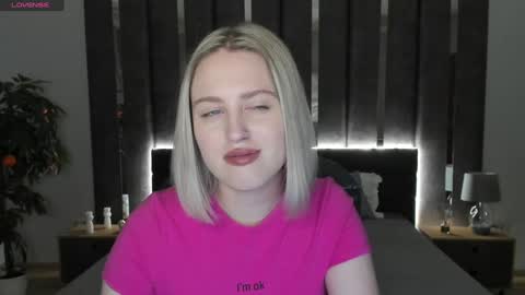 Sarah online show from 12.12.24