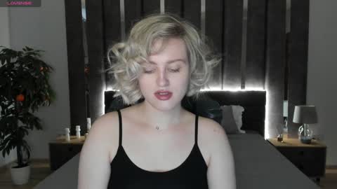 Sarah online show from 12.16.24