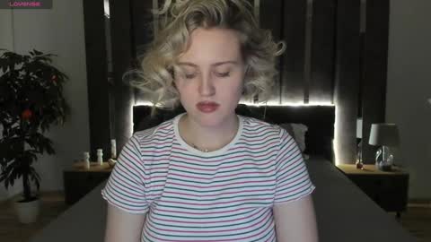Sarah online show from 12.17.24