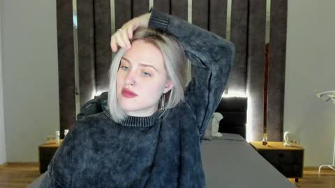 Sarah online show from 01.01.25