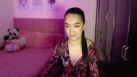 Sarah online show from 02.06.25