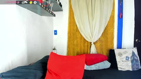 Snapshot of sarahjey chatting on 03.29.26 SARAHJEY online show from 03.29.26