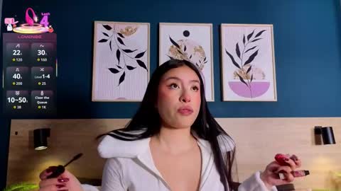 Sarah online show from 12.17.25