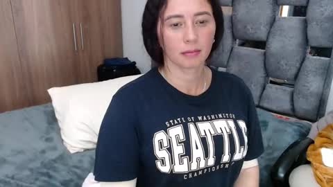Lia online show from 12.16.24