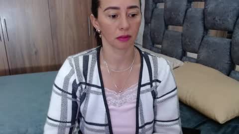 Lia online show from 03.05.25