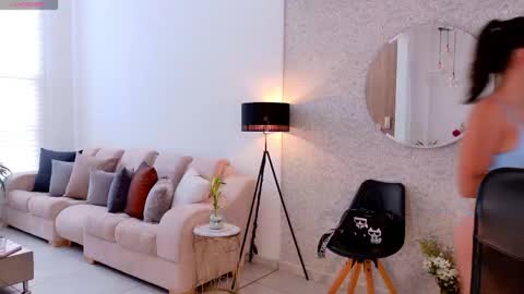 Sarah online show from 03.26.26