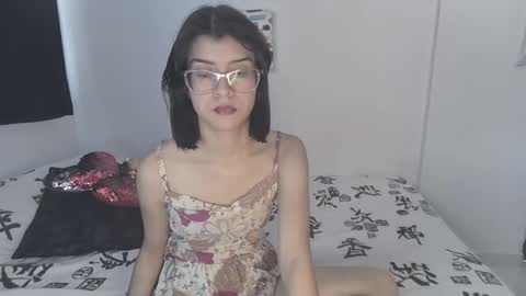 Sarah  online show from 09.23.25