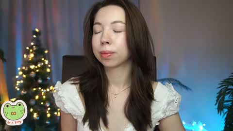vacation 16-30 of november caucht me in insta online show from 12.17.24