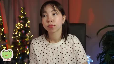 vacation 16-30 of november caucht me in insta online show from 01.05.25