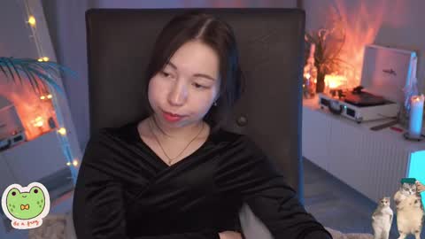 vacation 16-30 of november caucht me in insta online show from 03.05.25