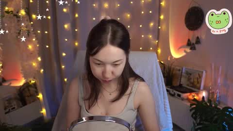 vacation 16-30 of november caucht me in insta online show from 10.12.25