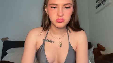 SarahxOliver online show from 11.22.25