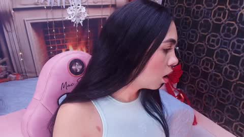 Sara  online show from 12.26.24