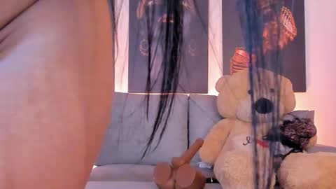 Snapshot of saralife69 chatting on 01.05.26 saralife69 online show from 01.05.26