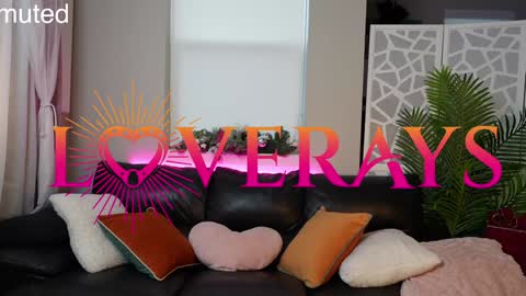 Back from Vacay  Follow for more here  online show from 11.29.25