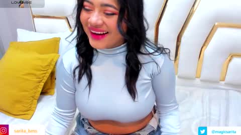 Snapshot of saramagiic chatting on 09.26.25 online show from 09.26.25