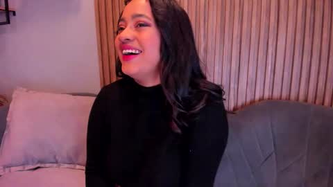 Snapshot of saramagiic chatting on 10.24.25 online show from 10.24.25