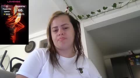 sara martinez online show from 01.03.25