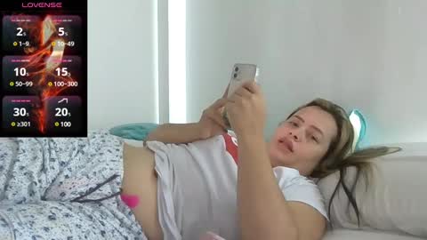 sara martinez online show from 02.18.25