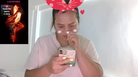 sara martinez online show from 09.14.25