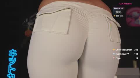 Sara online show from 10.29.25