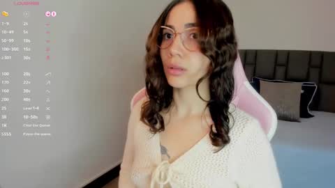 Sara online show from 10.21.25