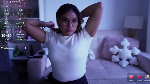 Sara online show from 10.21.25