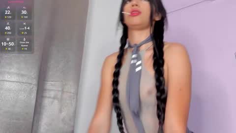 Snapshot of sararoy_ chatting on 10.15.25 Sara online show from 10.15.25