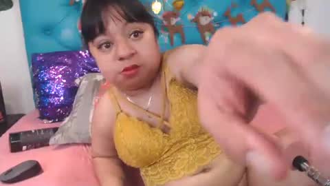 Sara Wills online show from 12.16.24