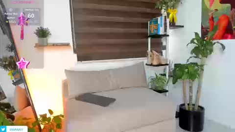 Snapshot of saray_cum chatting on 09.26.25 saray online show from 09.26.25