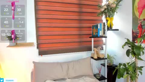 Snapshot of saray_cum chatting on 10.04.25 saray online show from 10.04.25