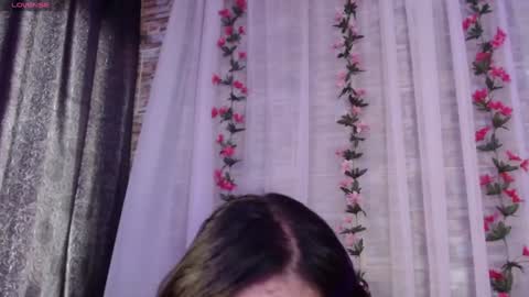 Snapshot of saray_cute_ chatting on 01.25.25 Lista de deseos online show from 01.25.25