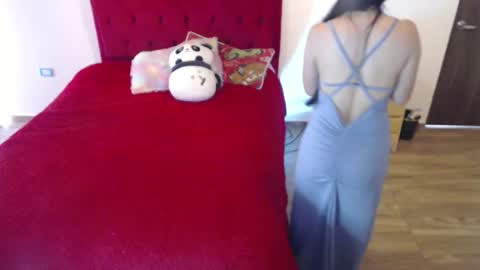Snapshot of saray_honey1 chatting on 02.18.26 saray online show from 02.18.26