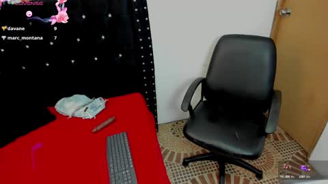 Snapshot of saraymoorex_ chatting on 03.05.25 Saray online show from 03.05.25