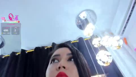 Saray online show from 11.26.25