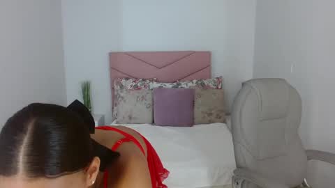 Saray Vega online show from 09.22.25