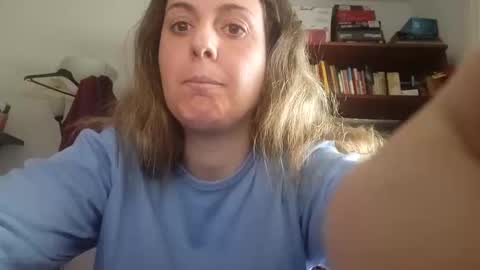 Snapshot of sareyxon chatting on 11.16.25 sareyxon online show from 11.16.25