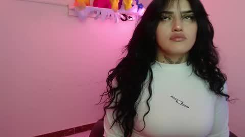 Sari  online show from 10.06.25