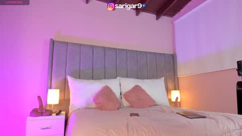 Sara Garcia online show from 01.04.25