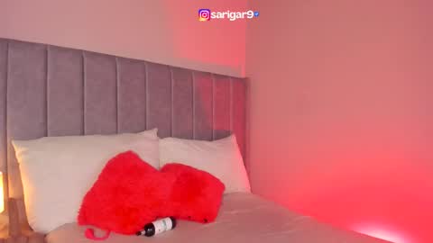 Sara Garcia online show from 10.31.25