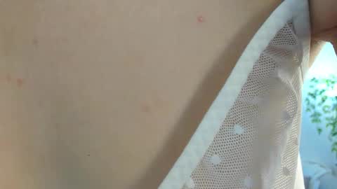 Snapshot of sarilit chatting on 09.14.25 Your Selena 3 online show from 09.14.25