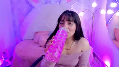 Snapshot of sarita_jane chatting on 10.10.25 Sara online show from 10.10.25