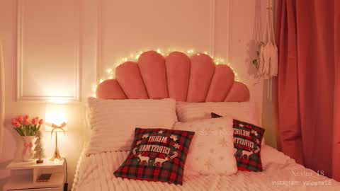 Sara  online show from 12.17.25