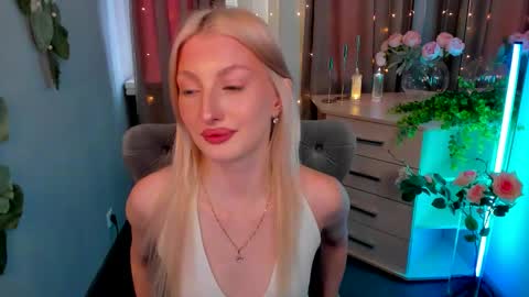 sarrah_blush online show from 09.15.25