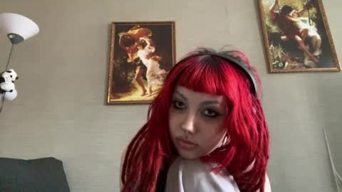 Mia online show from 05.09.26
