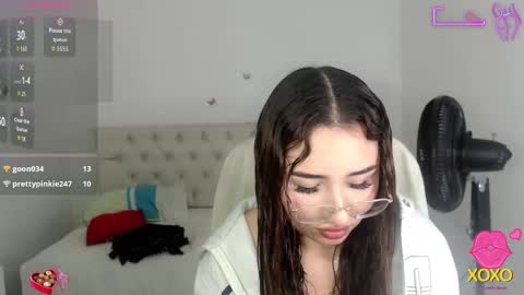 Sofia online show from 10.28.25