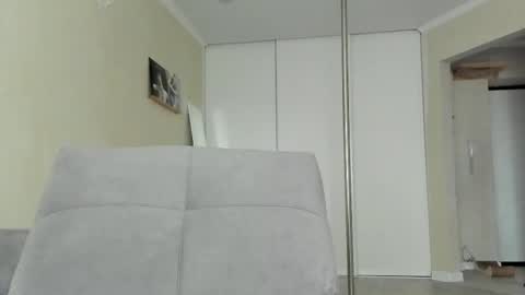 Snapshot of sasha_bell_ chatting on 10.13.25 Sasha online show from 10.13.25